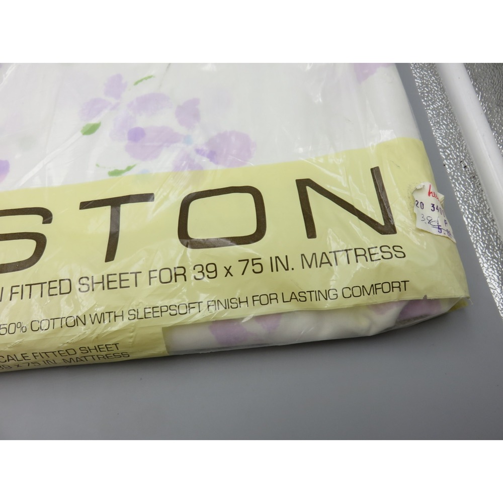 Vintage Halston for Fieldcrest Twin Fitted Sheet Halstons Flower Purple Floral - Picture 4 of 8